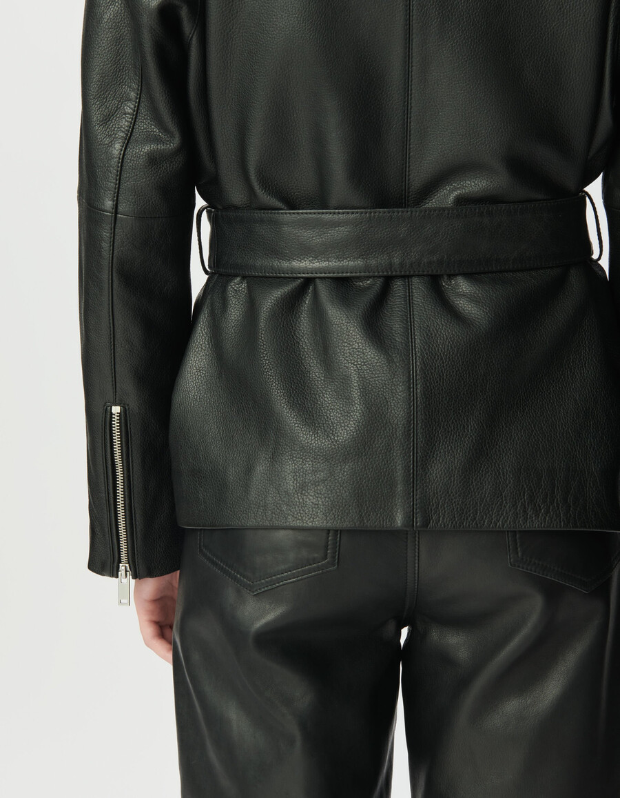 chaqueta biker extragrande de piel granulada negra para mujer