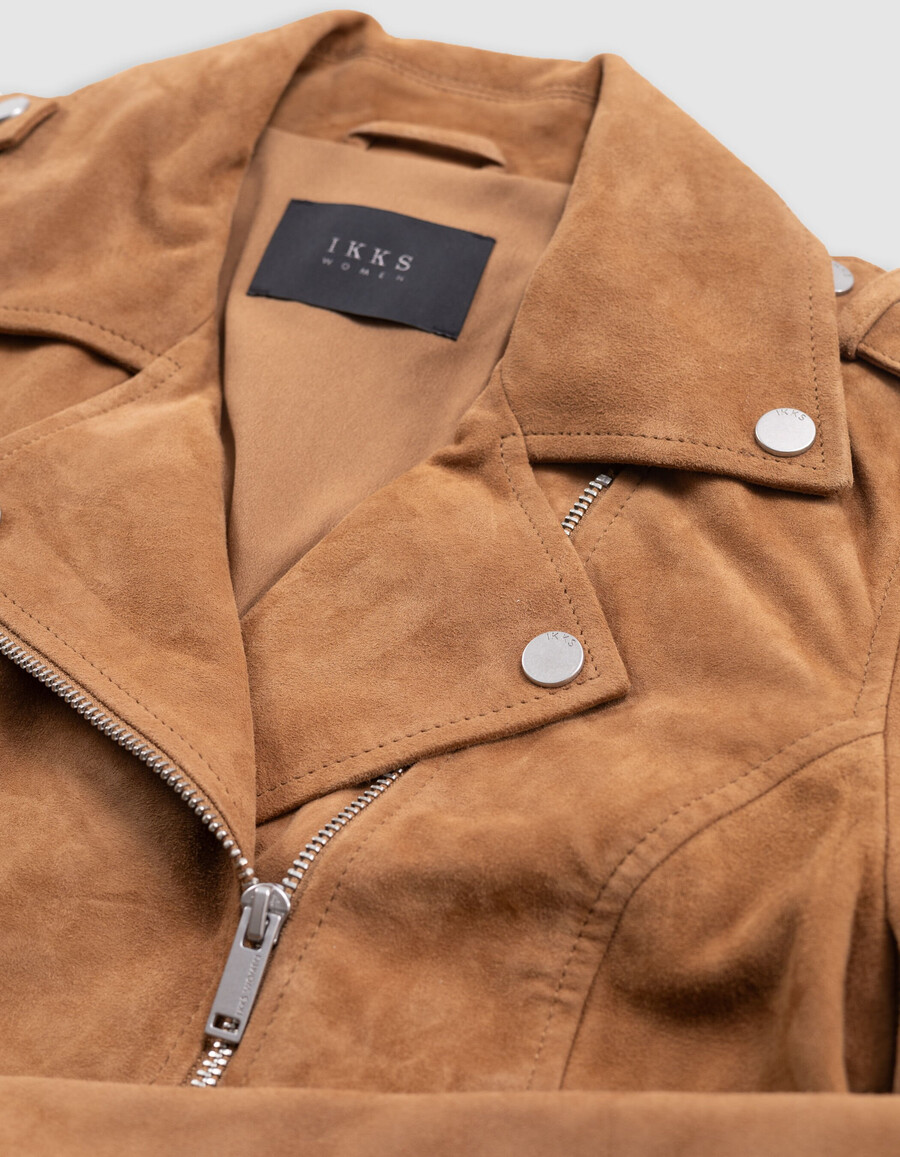 chaqueta biker de terciopelo y piel de camello para mujer