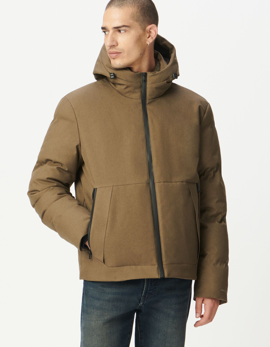chaqueta acolchada con capucha impermeable beige para hombre