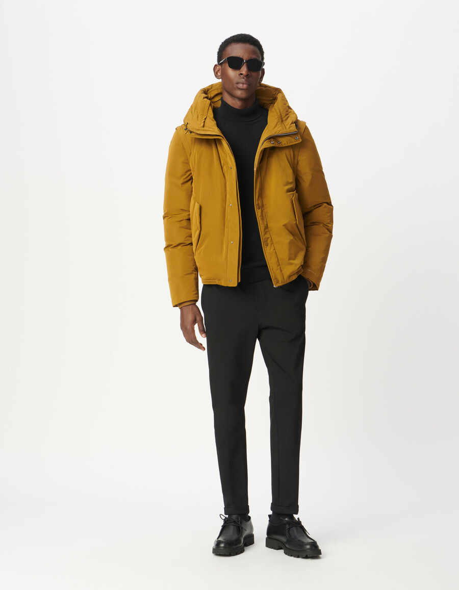 chaqueta acolchada impermeable amarilla para hombre