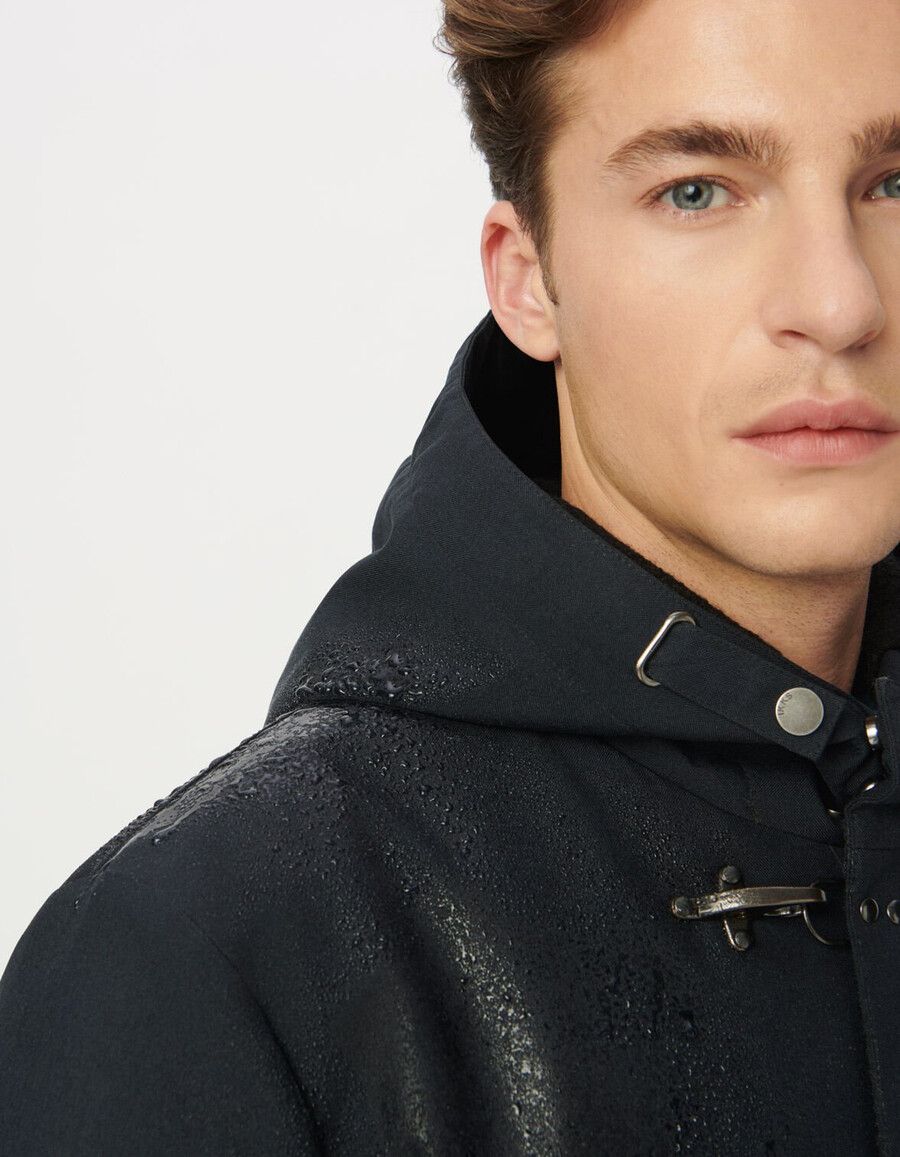 parka con capucha de longitud media azul marino para hombre