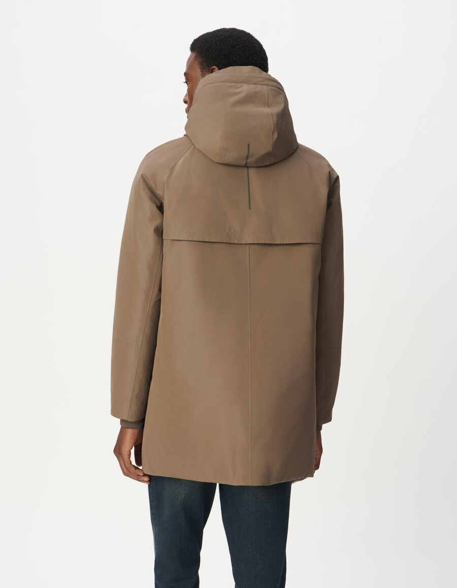 parka impermeable y transpirable acolchada beige para hombre