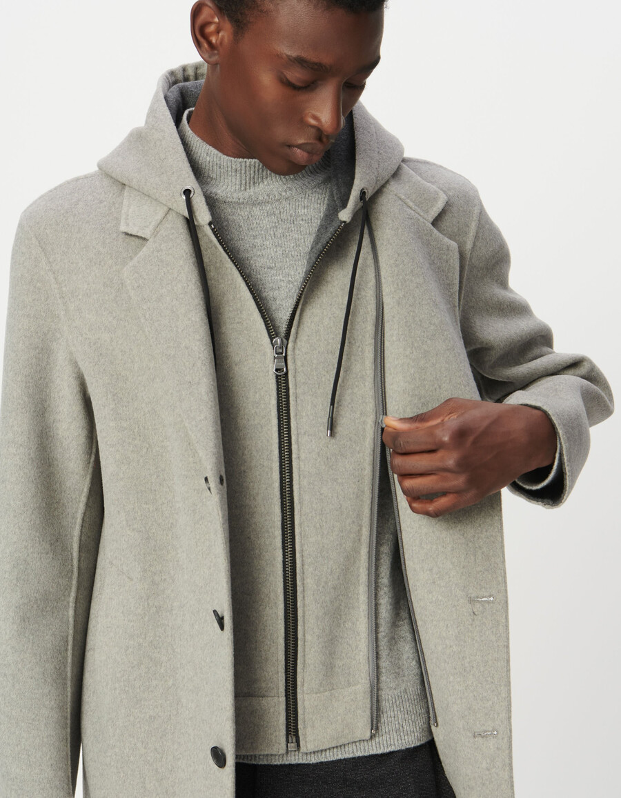 abrigo gris para hombre con capucha desmontable