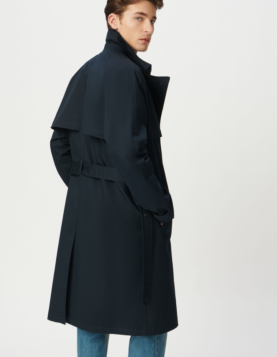 gabardina larga azul marino con cinturón para hombre