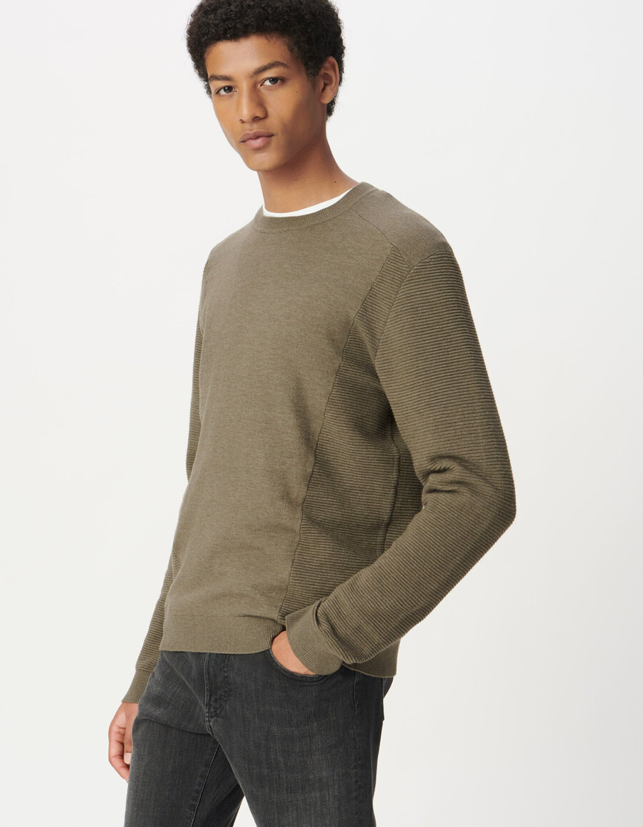 suéter de punto seawool beige para hombre laterales y mangas texturizados