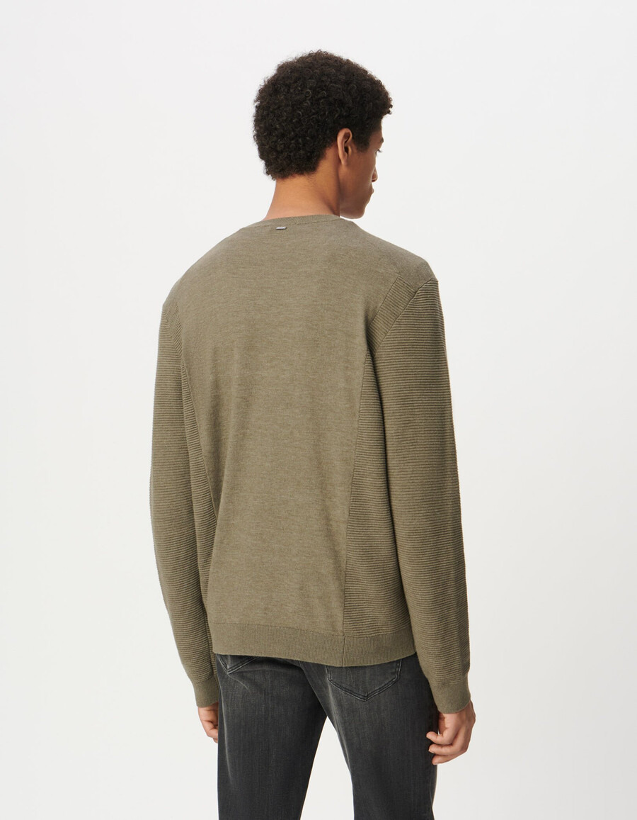 suéter de punto seawool beige para hombre laterales y mangas texturizados