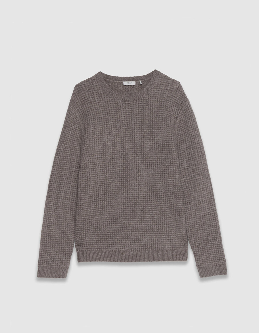 suéter beige de punto con relieve y cuello redondo para hombre