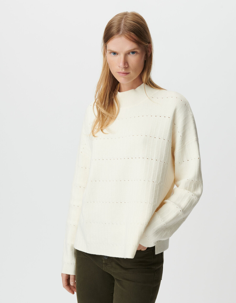 suéter de punto calado decorativo blanco para mujer