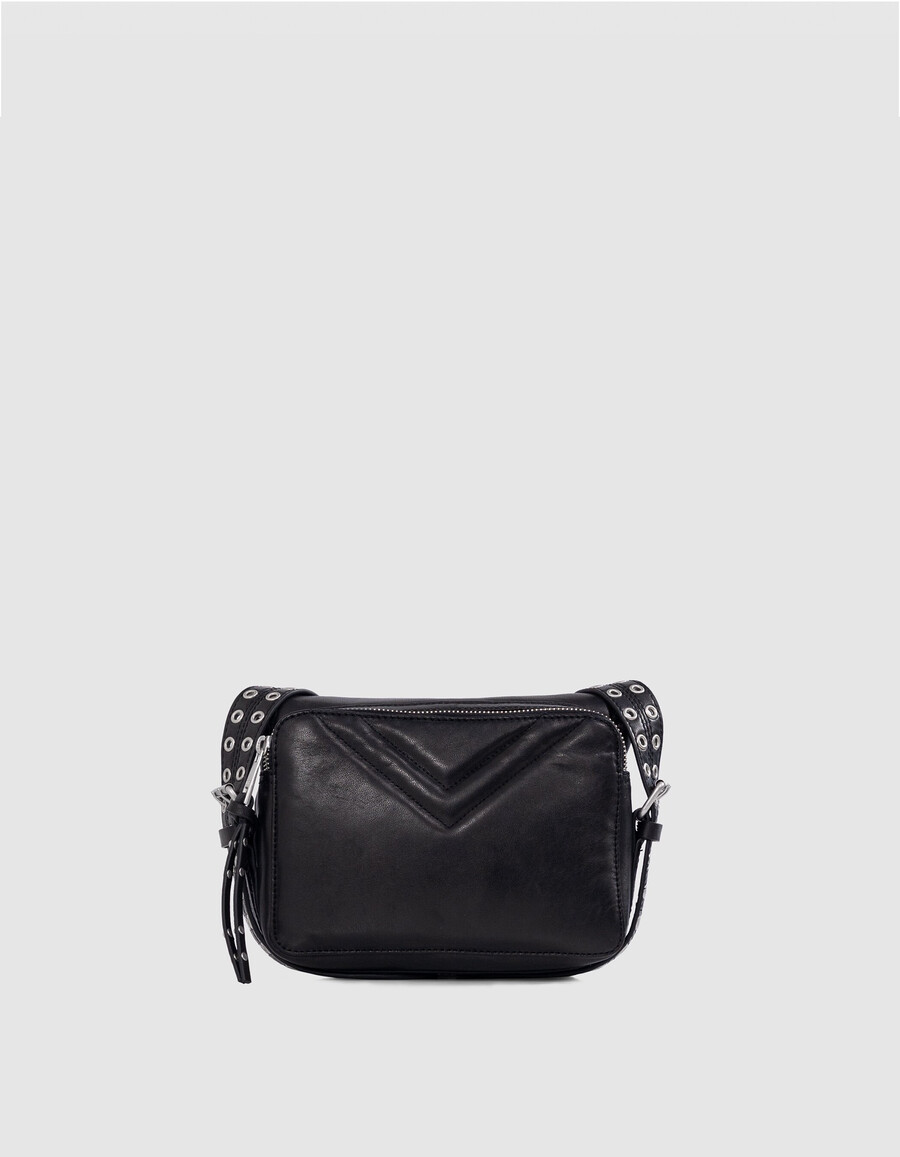 bolso 1440 steward de piel negra con acolchado de espiga para mujer