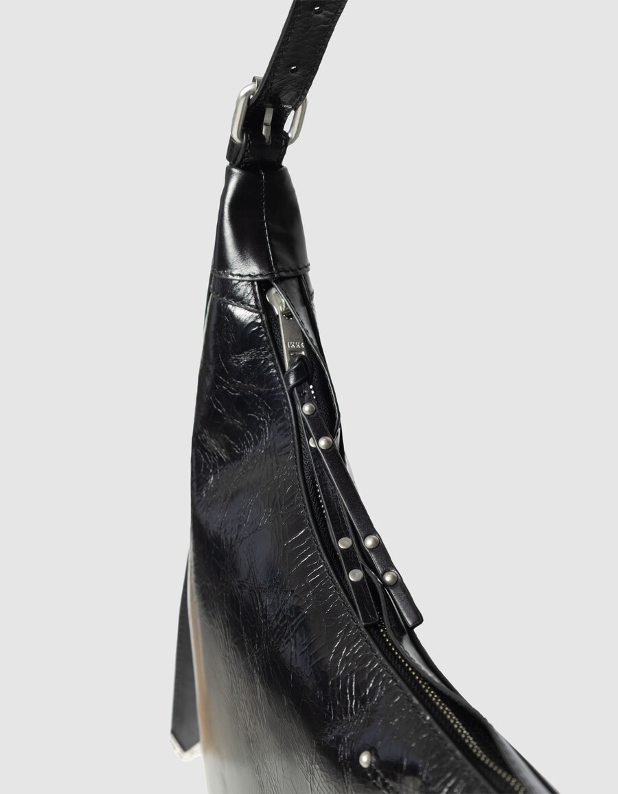 bolso allane half-moon de piel esmaltada negra para mujer