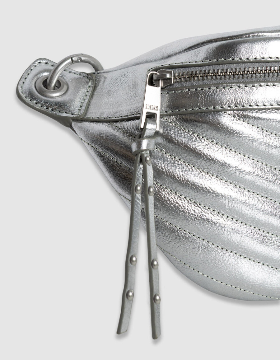 riñonera de piel acolchada plateada 1440 para mujer