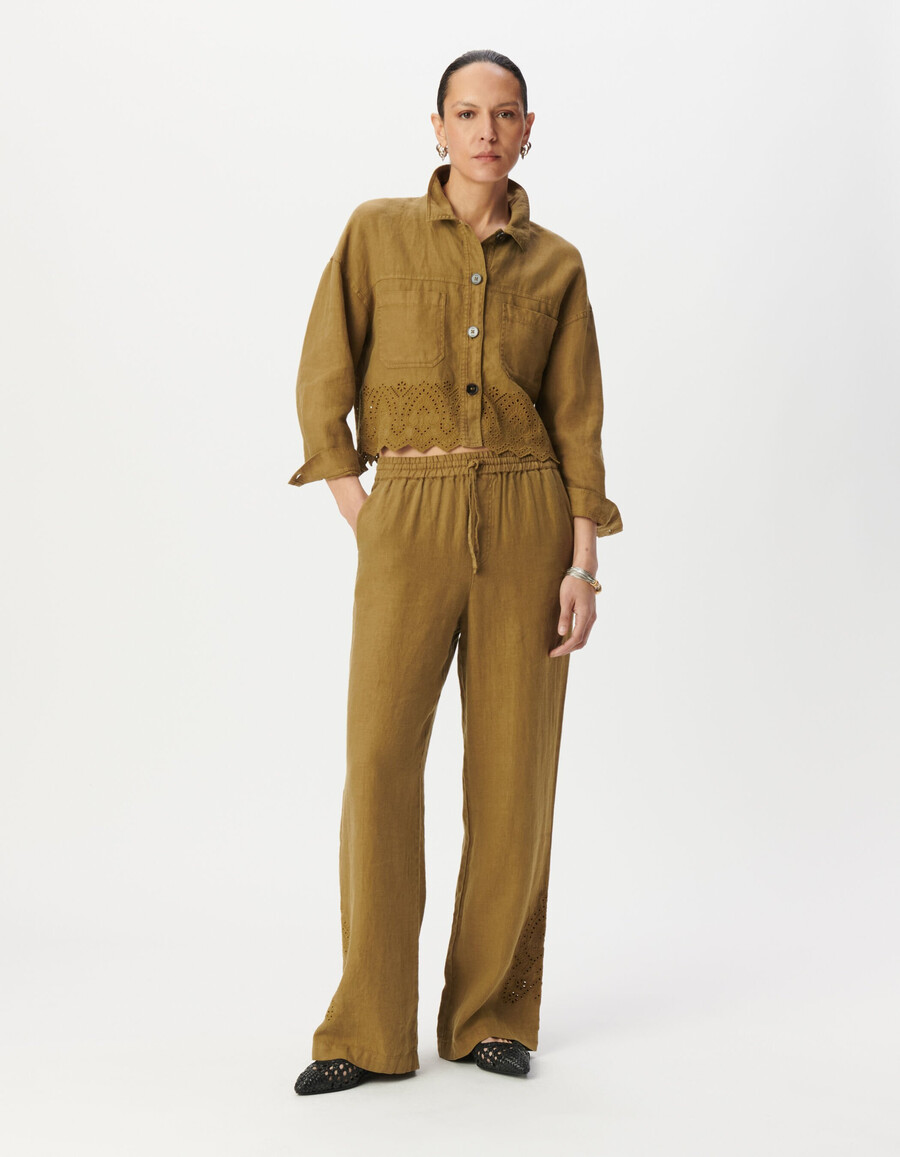 camisa corta de lino bordada color caqui para mujer