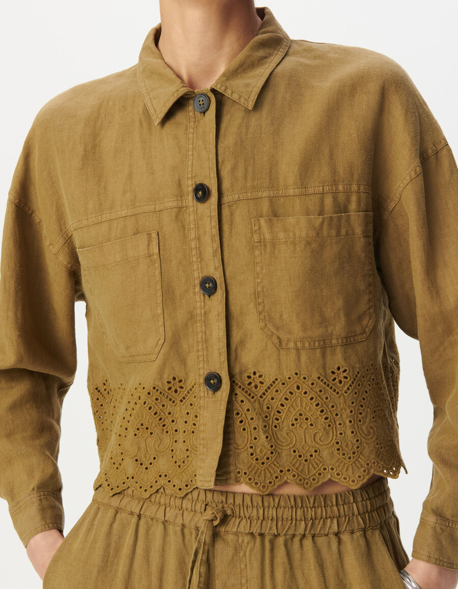 camisa corta de lino bordada color caqui para mujer