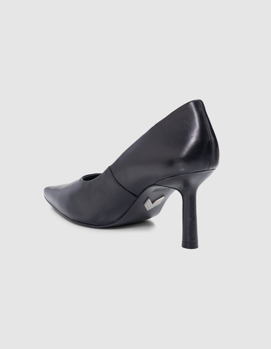 zapatos de salón de charol negro para mujer