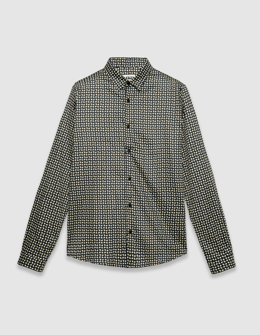 camisa ajustada de algodón orgánico azul marino para hombre con estampado minimalista