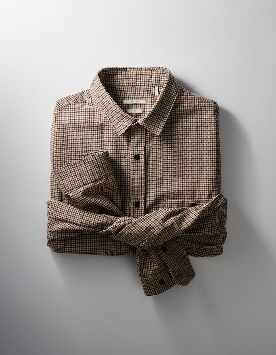 camisa de cuadros regular de algodón orgánico beige para hombre