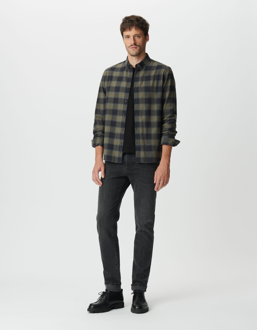 camisa ajustada a cuadros caqui y negra para hombre