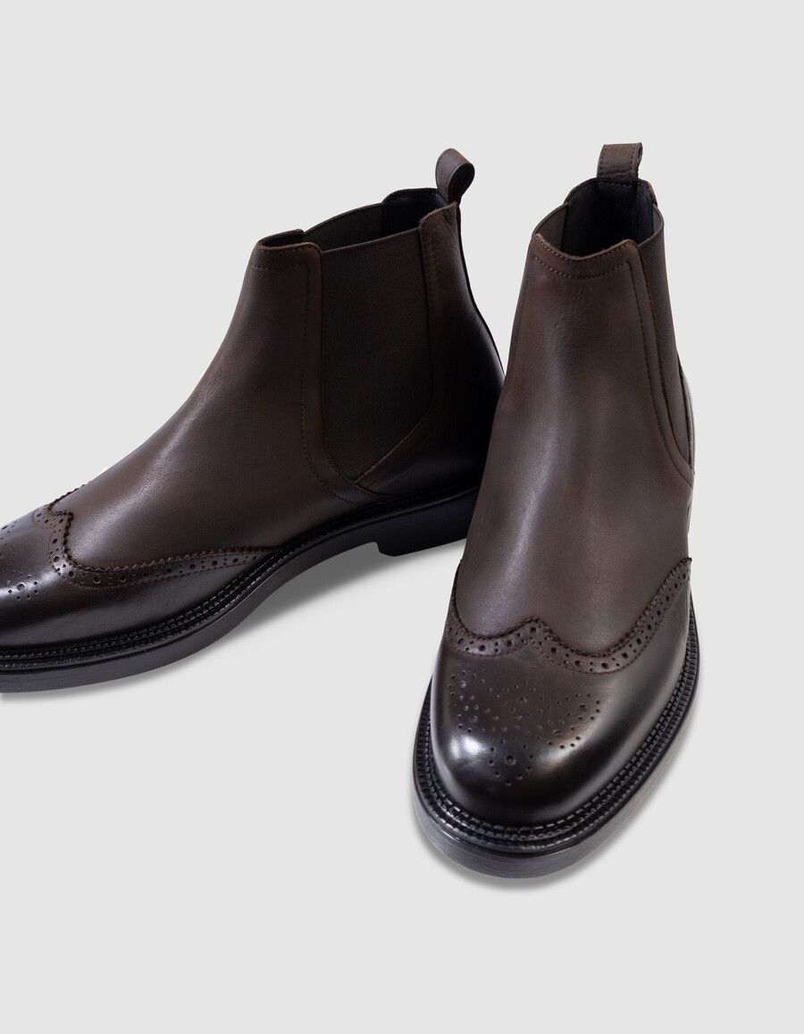 botas chelsea altas de cuero marrón para hombre