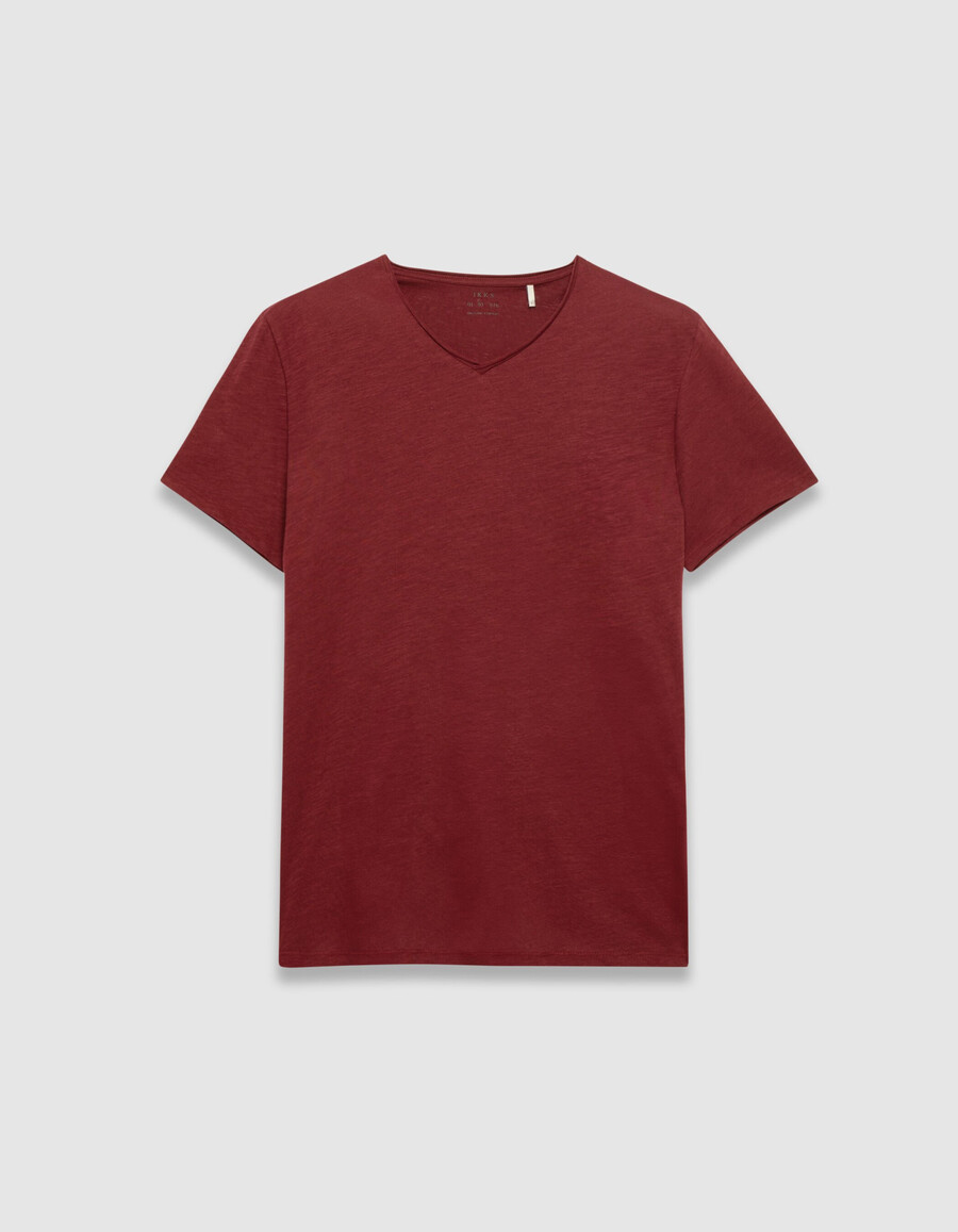 camiseta de algodón orgánico flameado burdeos con cuello en v para hombre