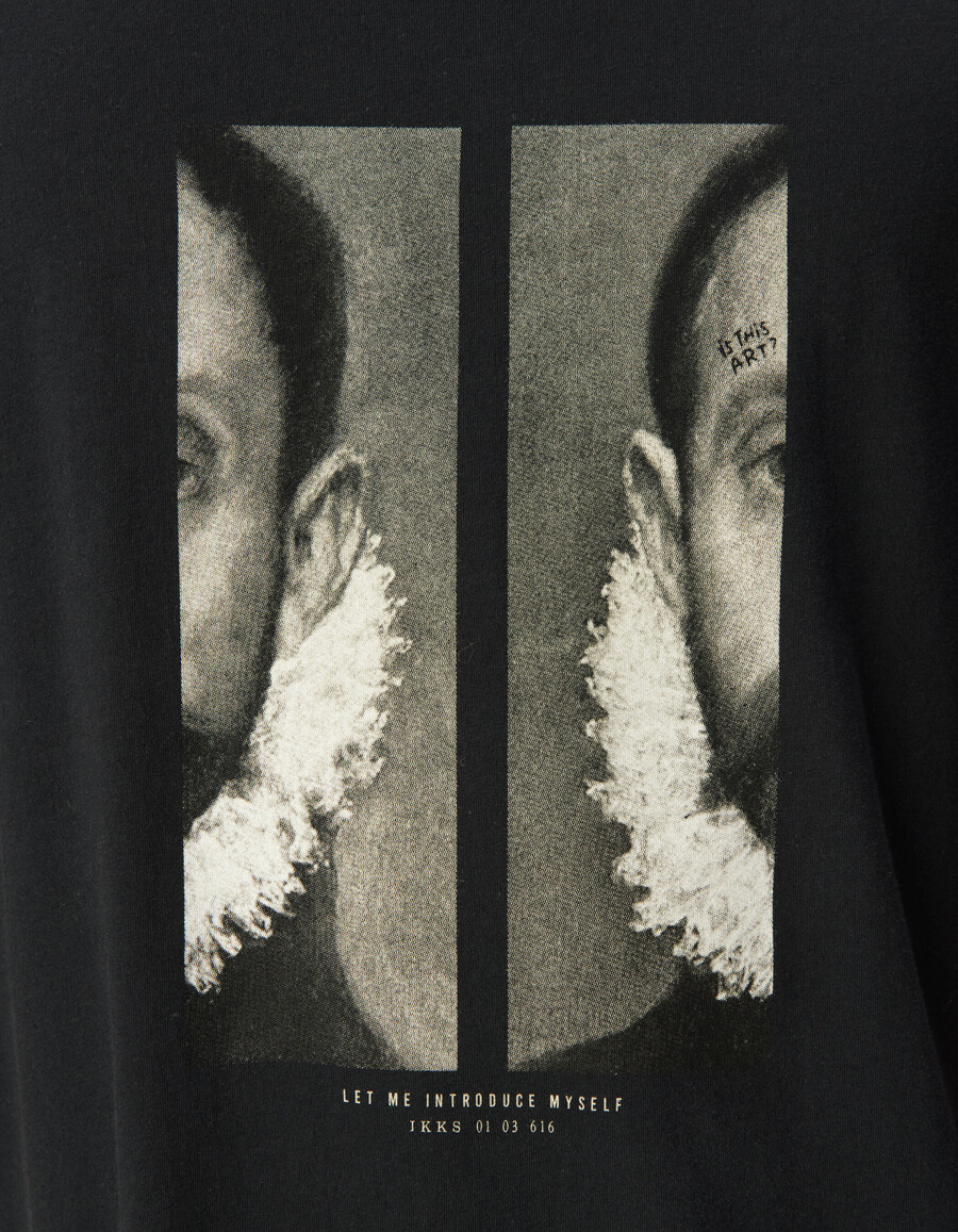 camiseta negra con retrato visual para hombre