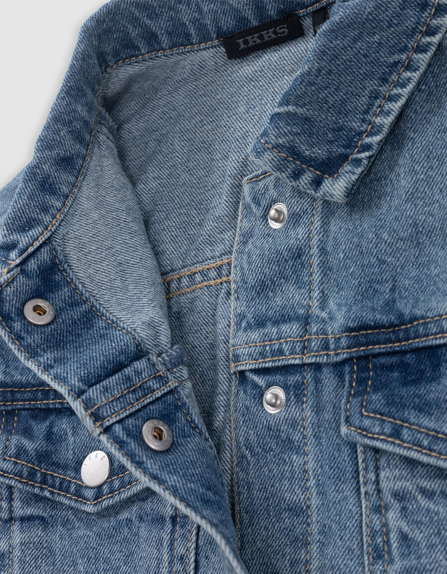 chaqueta vaquera corta azul para niña