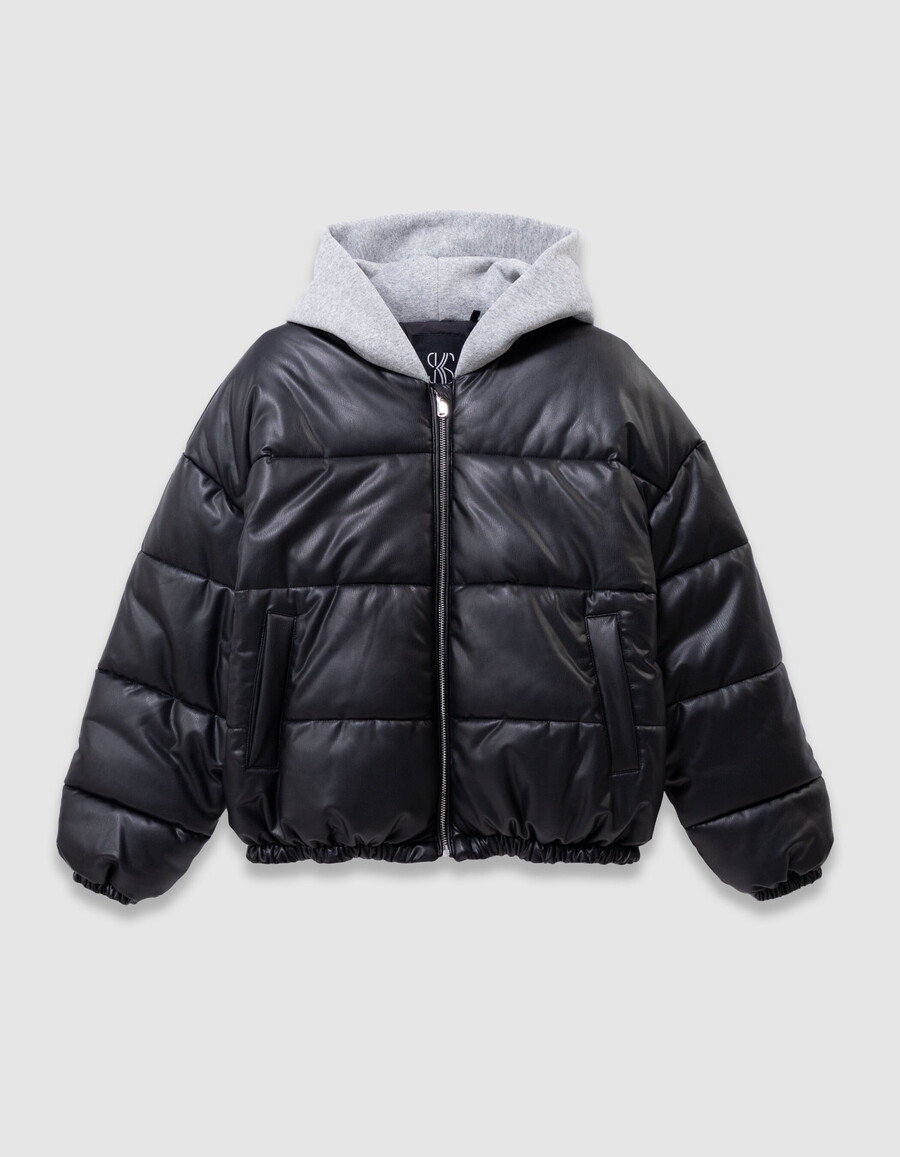 chaqueta corta acolchada negra para niña capucha de tela tipo sudadera