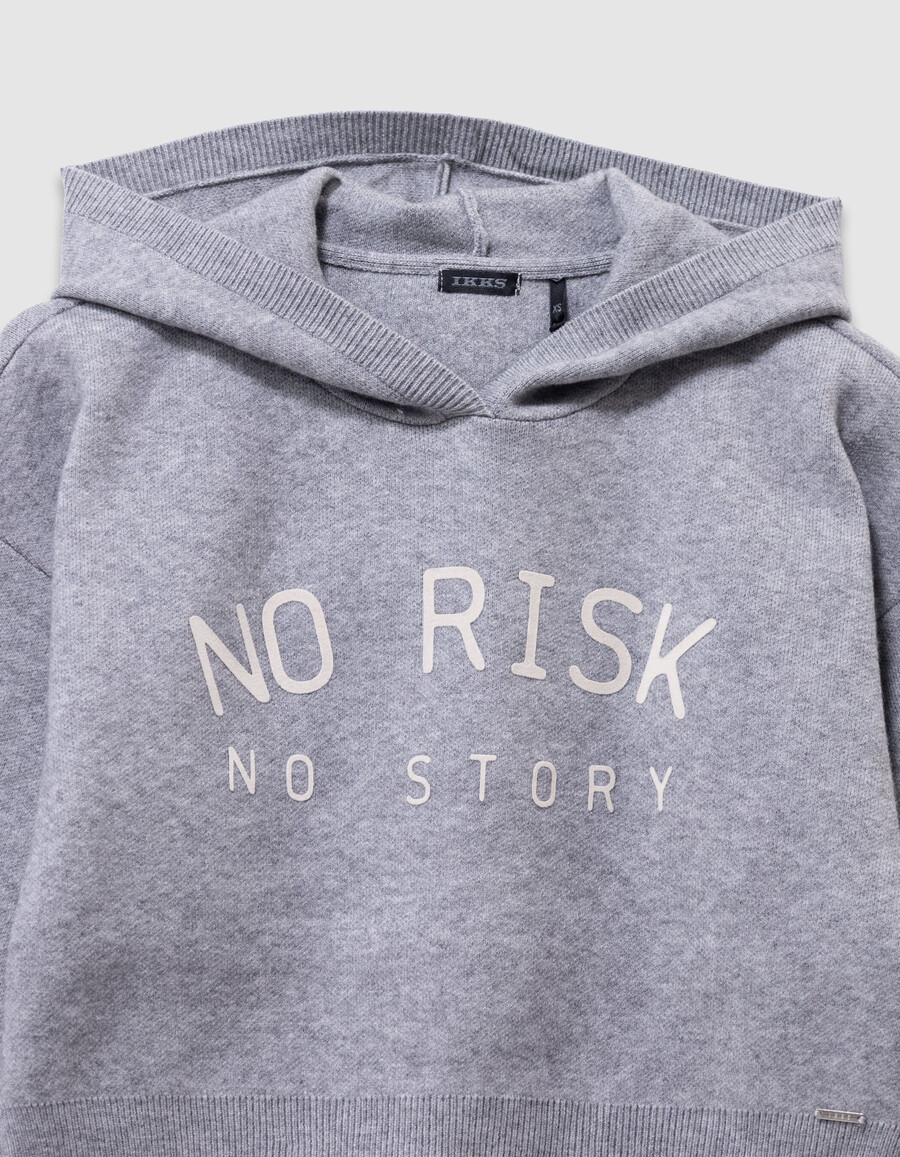 sudadera con capucha de punto gris para niña con eslogan