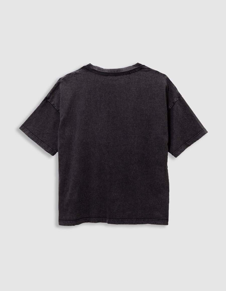 camiseta de algodón orgánico gris para niña con eslogan y mariposa