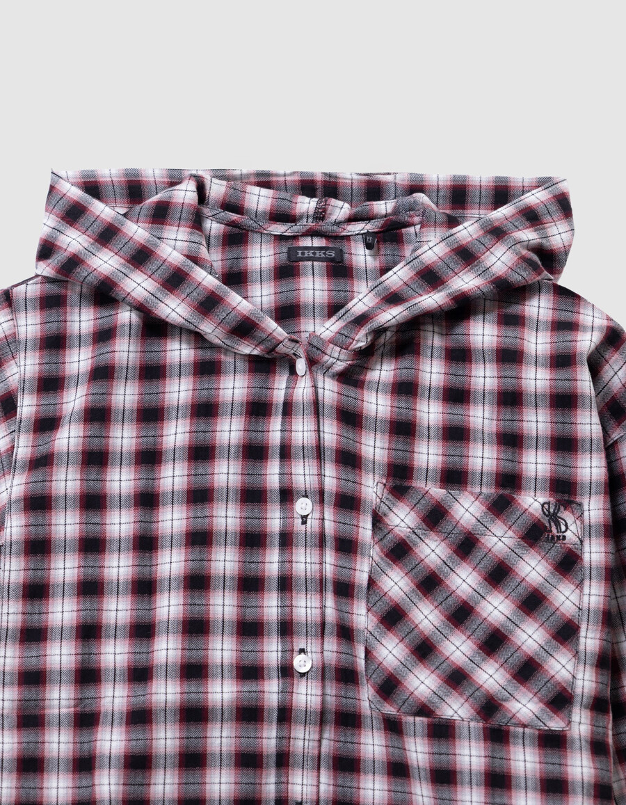 camisa con capucha a cuadros burdeos para niña
