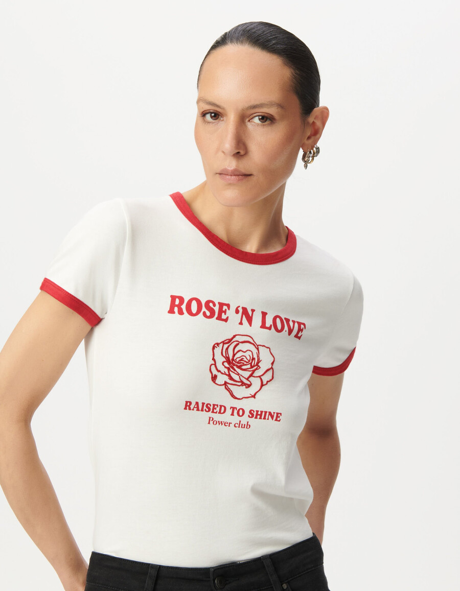 camiseta blanca de algodón orgánico para mujer rosa bordada