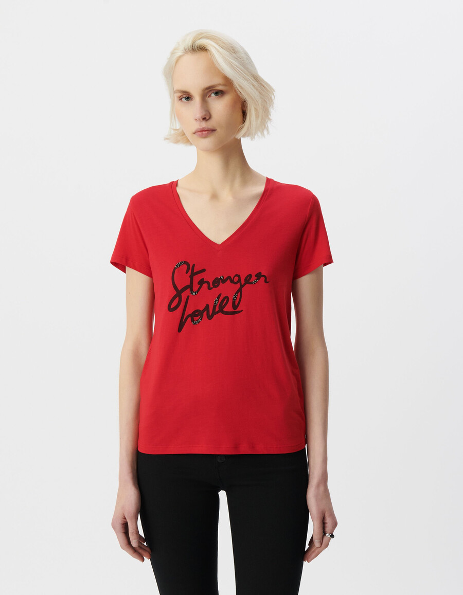 camiseta roja de manga corta para mujer con eslogan bordado