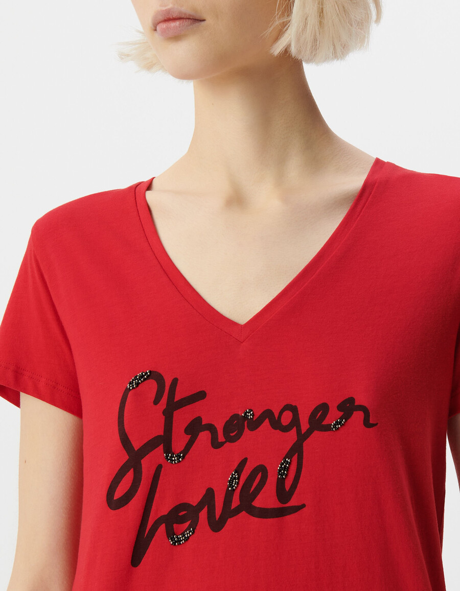 camiseta roja de manga corta para mujer con eslogan bordado