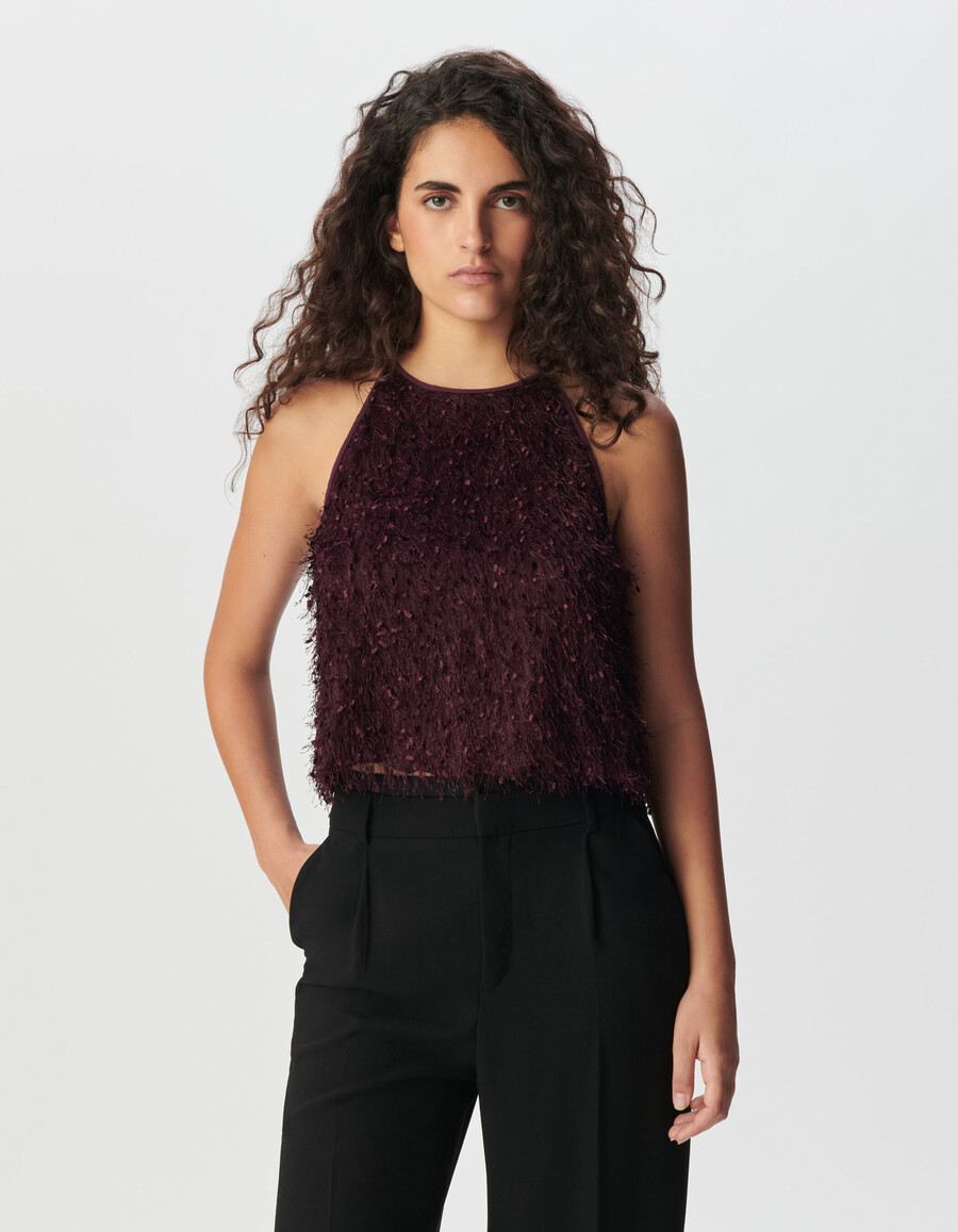 top corto sin mangas con efecto pluma color burdeos para mujer