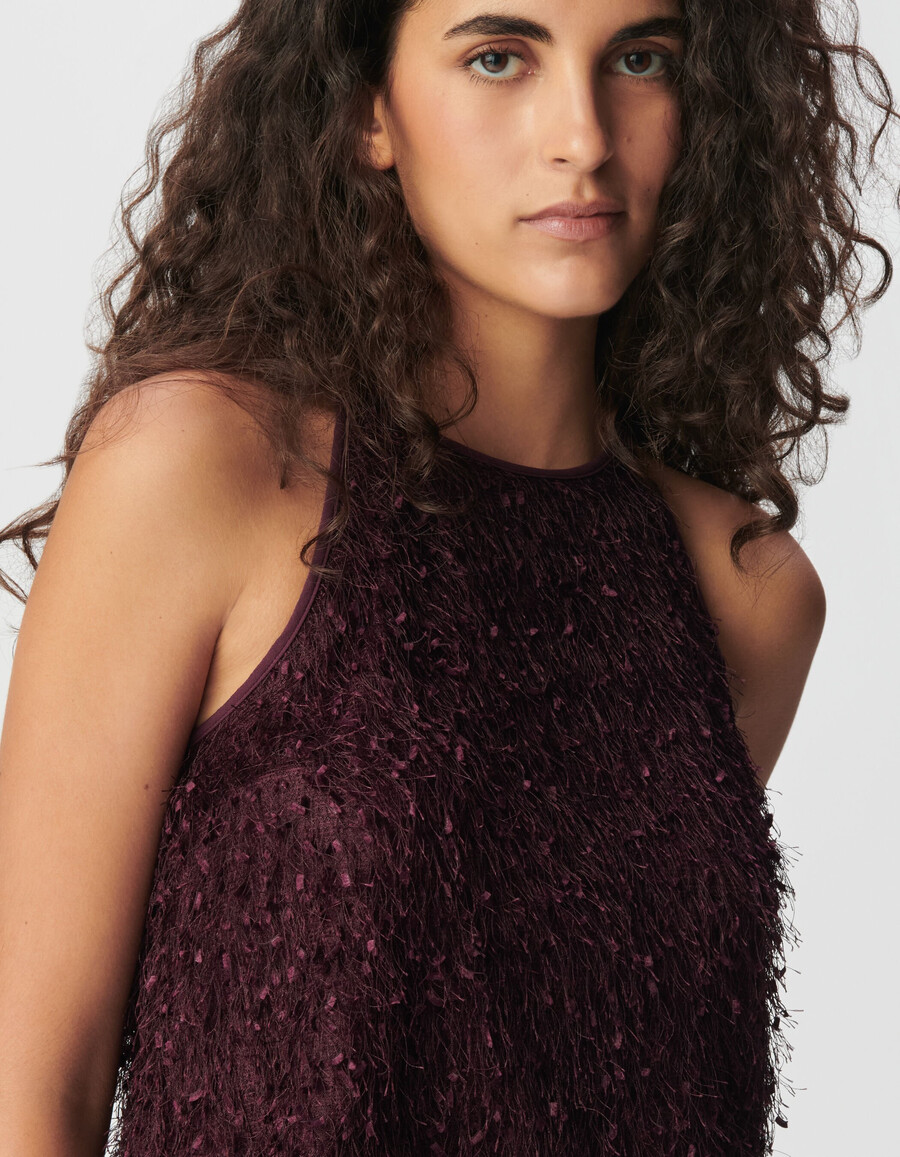 top corto sin mangas con efecto pluma color burdeos para mujer