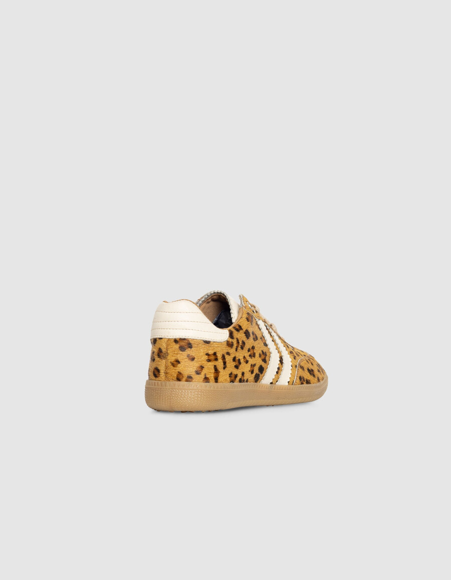 zapatillas bajas de piel con efecto poni y estampado de leopardo y camello para mujer