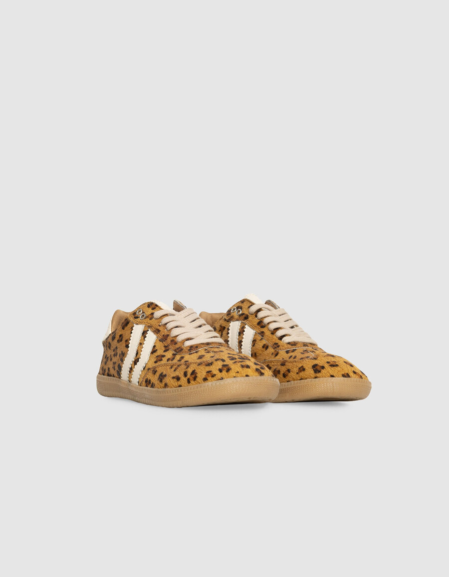 zapatillas bajas de piel con efecto poni y estampado de leopardo y camello para mujer