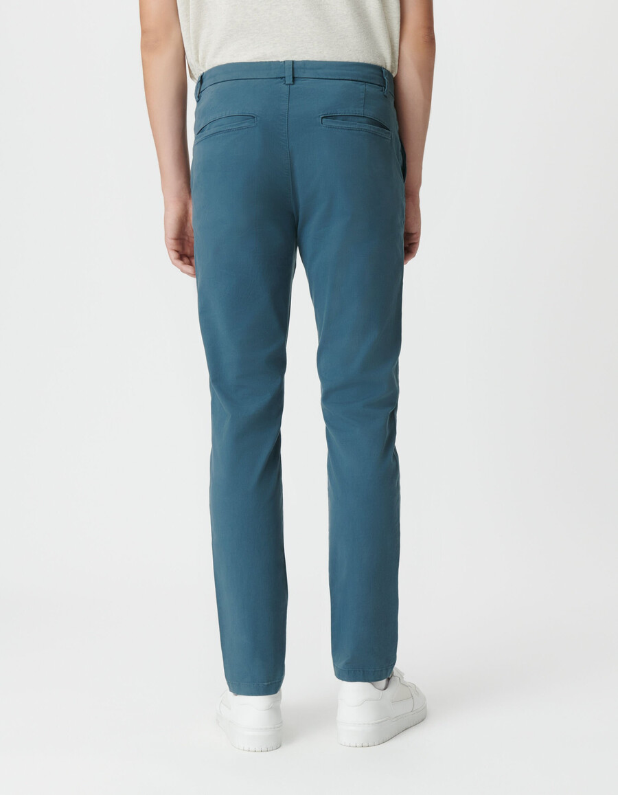 pantalones chinos ajustados en gris y azul para hombre