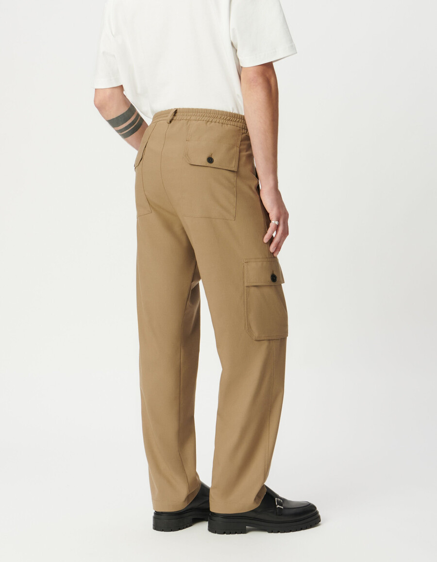 pantalones cargo deconstruidos beige para hombre