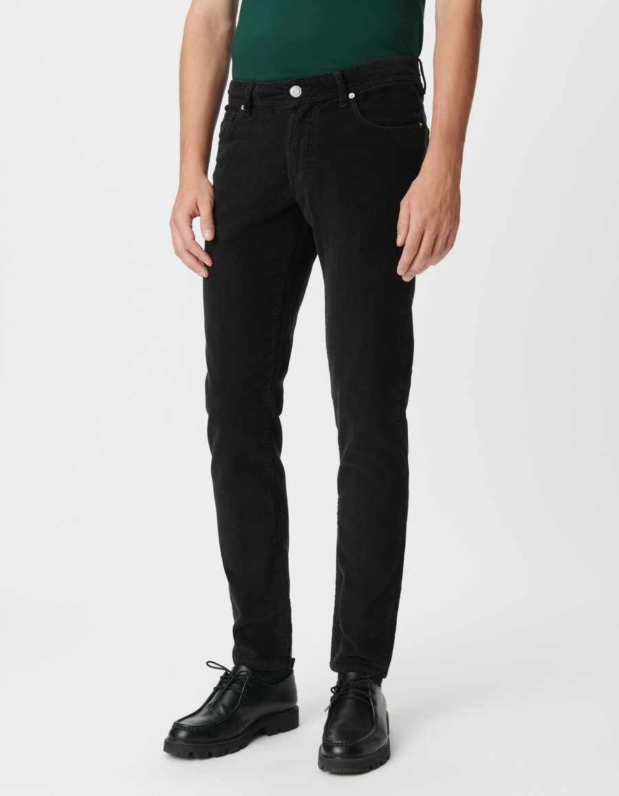 pantalones ajustados de pana negra para hombre