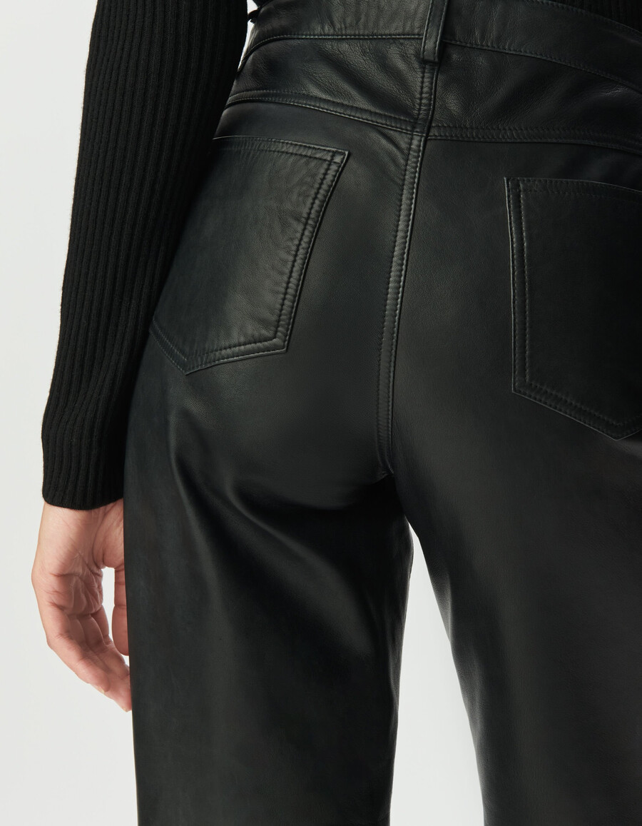pantalones vaqueros de cuero negro para mujer