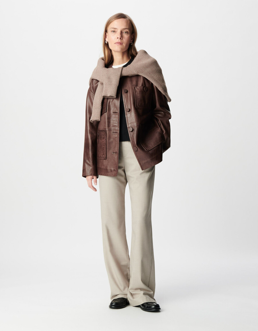 pantalones de traje beige para mujer